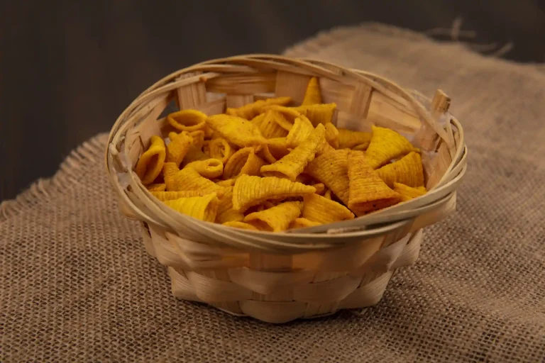 Private Painting Workshop With Wine & Andean Snacks